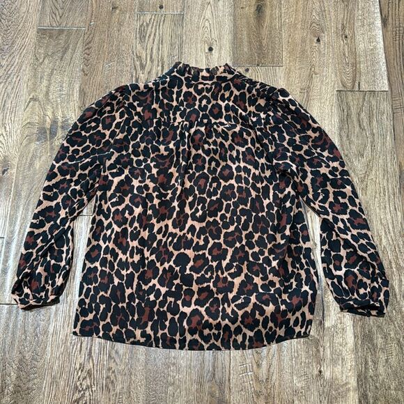 Women’s J Crew leopard print shirt. Sz S - Picture 6 of 6